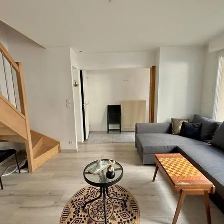 Maison Familiale Avec Exterieur *