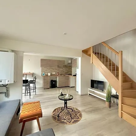 Holiday home Maison Familiale Avec Exterieur